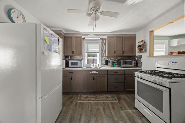 827 Elm Street, Siloam Springs, AR 72761