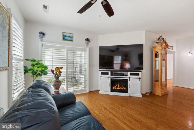 9515 AIRDRIE LN, Fredericksburg, VA 22408