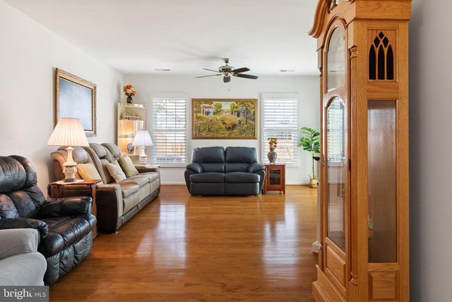 9515 AIRDRIE LN, Fredericksburg, VA 22408