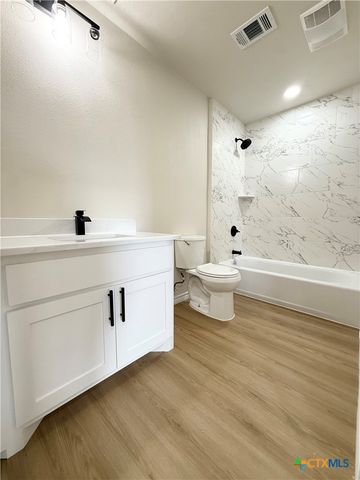 421 S 32nd Street, Temple, TX 76501