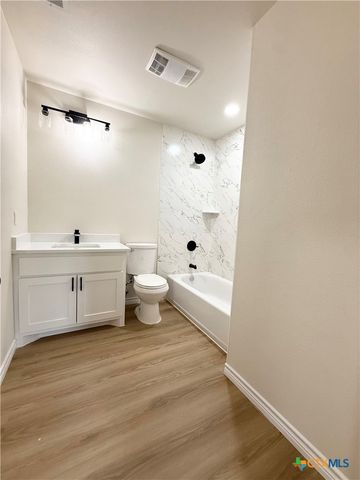 421 S 32nd Street, Temple, TX 76501