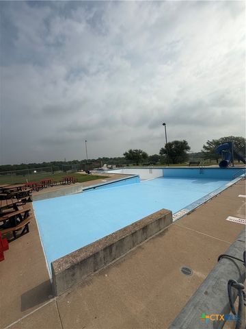421 S 32nd Street, Temple, TX 76501