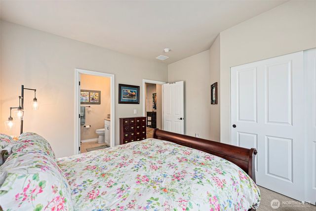 14707 179th Avenue E, Bonney Lake, WA 98391