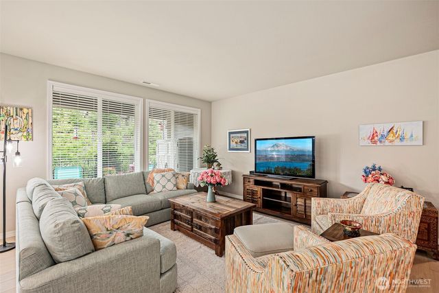 14707 179th Avenue E, Bonney Lake, WA 98391
