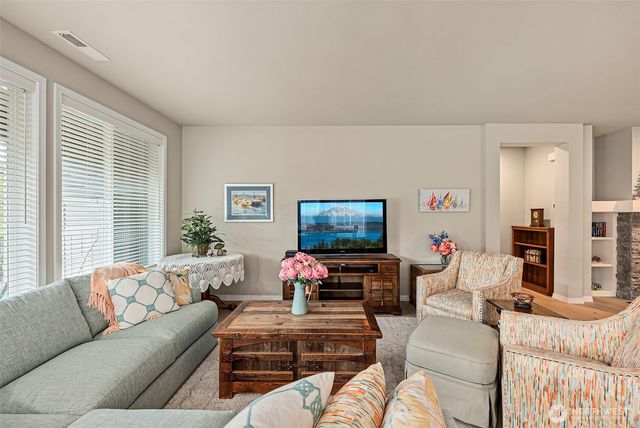 14707 179th Avenue E, Bonney Lake, WA 98391