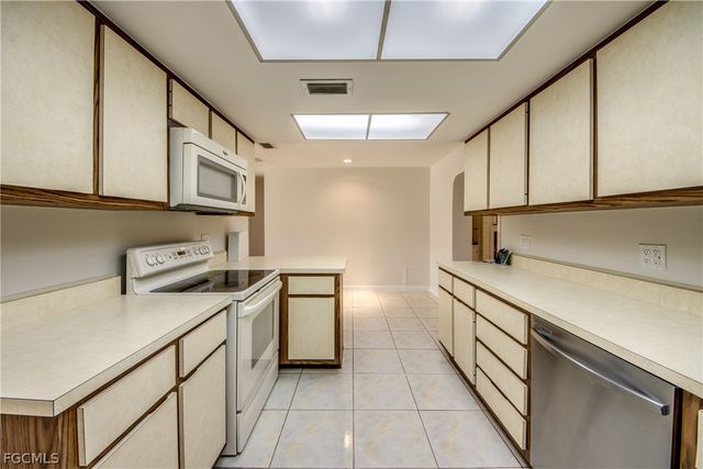 1939 Longfellow DR, North Fort Myers, FL 33903