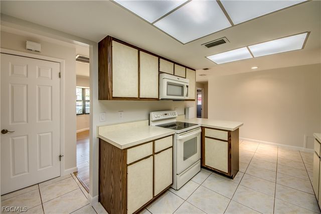 1939 Longfellow DR, North Fort Myers, FL 33903