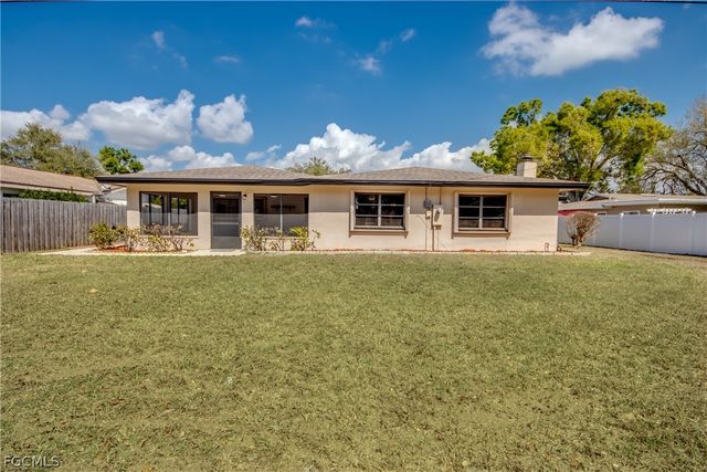 1939 Longfellow DR, North Fort Myers, FL 33903