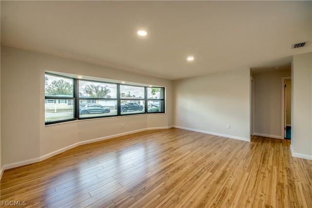 1939 Longfellow DR, North Fort Myers, FL 33903