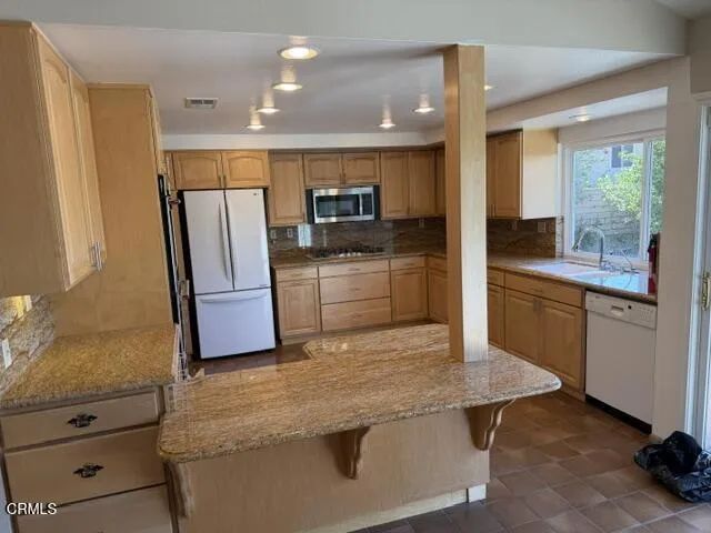 3068 Stonewood Street, Simi Valley, CA 93063