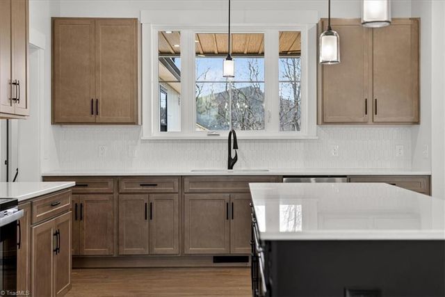 20 Busic Ridge, Sparta, NC 28675