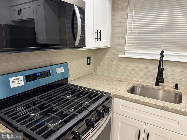 9405 KIRKWOOD RD, Philadelphia, PA 19114