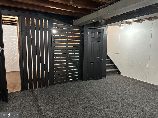 9405 KIRKWOOD RD, Philadelphia, PA 19114