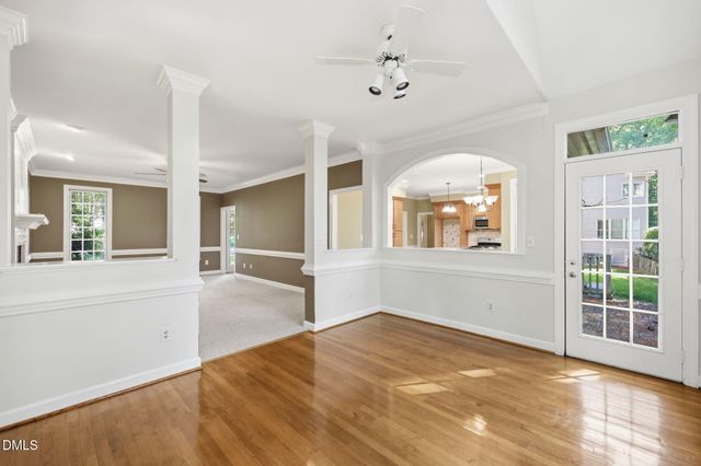 305 Parkknoll Lane, Cary, NC 27519