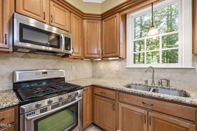 305 Parkknoll Lane, Cary, NC 27519
