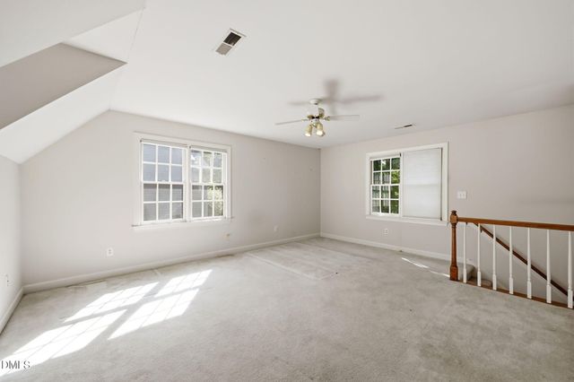 305 Parkknoll Lane, Cary, NC 27519