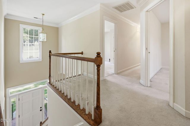 305 Parkknoll Lane, Cary, NC 27519