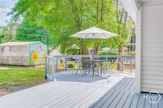 2220 E 38th Street, Savannah, GA 31404