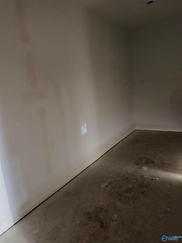 22471 Players Lane, Athens, AL 35613