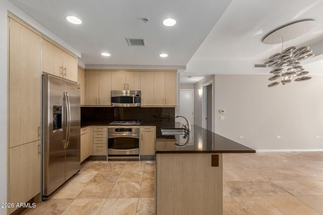 7117 E RANCHO VISTA Drive 5007, Scottsdale, AZ 85251