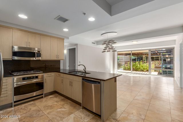 7117 E RANCHO VISTA Drive 5007, Scottsdale, AZ 85251