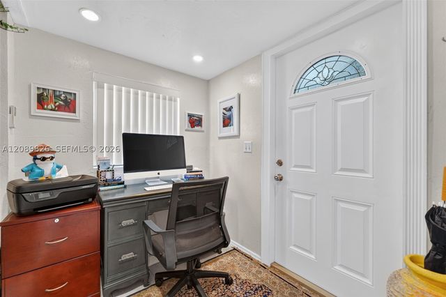 4211 NW 11th Ave, Oakland Park, FL 33309