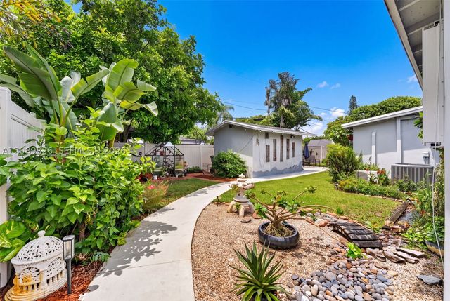 4211 NW 11th Ave, Oakland Park, FL 33309