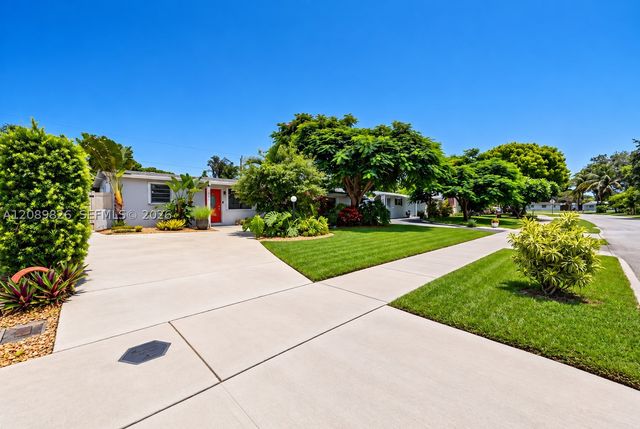 4211 NW 11th Ave, Oakland Park, FL 33309