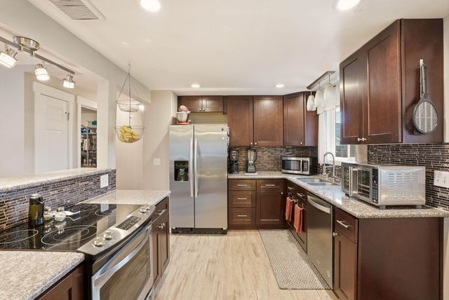 4008 W Olympic Ave, Spokane, WA 99205