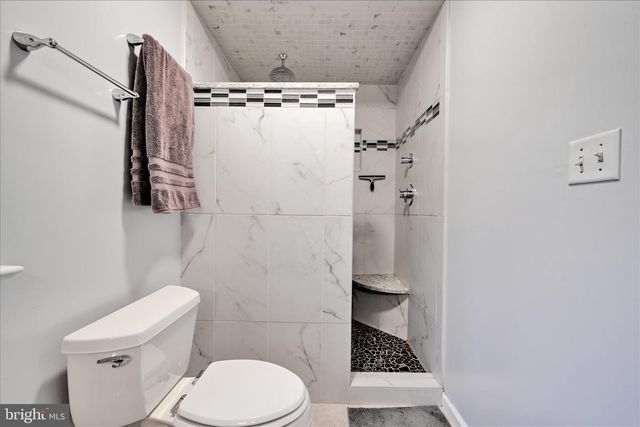 6 WHITETAIL DR, Robesonia, PA 19551