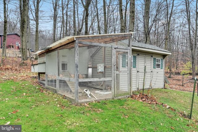 6 WHITETAIL DR, Robesonia, PA 19551