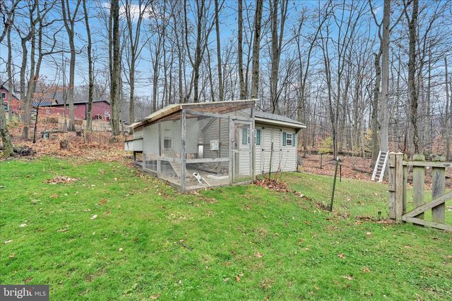 6 WHITETAIL DR, Robesonia, PA 19551