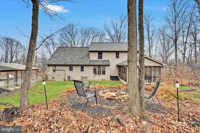6 WHITETAIL DR, Robesonia, PA 19551
