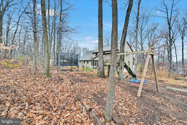 6 WHITETAIL DR, Robesonia, PA 19551