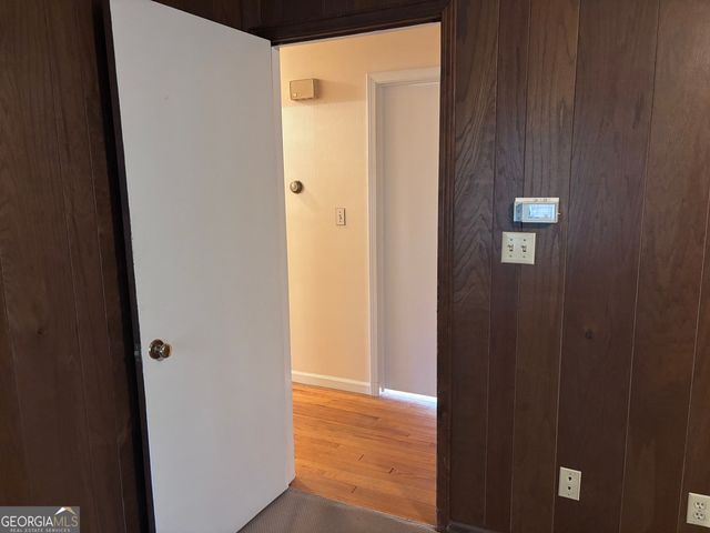 4884 Oakside Drive, Stone Mountain, GA 30088