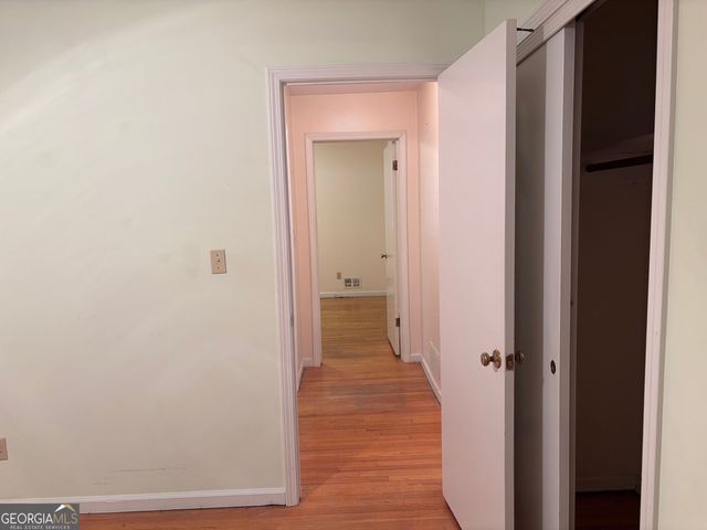 4884 Oakside Drive, Stone Mountain, GA 30088