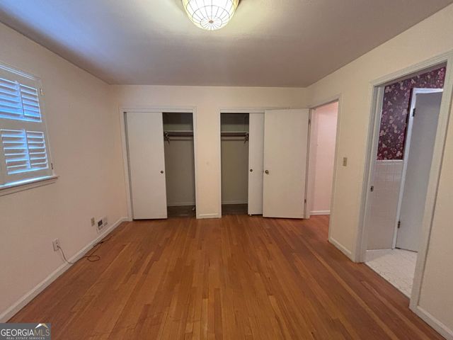 4884 Oakside Drive, Stone Mountain, GA 30088