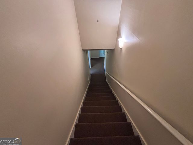 4884 Oakside Drive, Stone Mountain, GA 30088