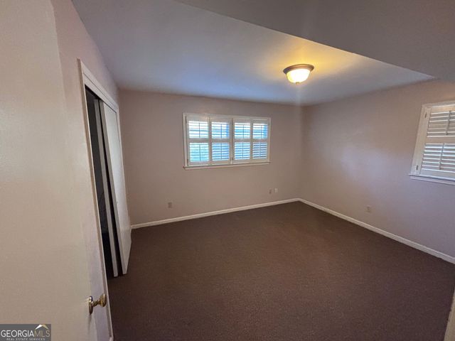 4884 Oakside Drive, Stone Mountain, GA 30088