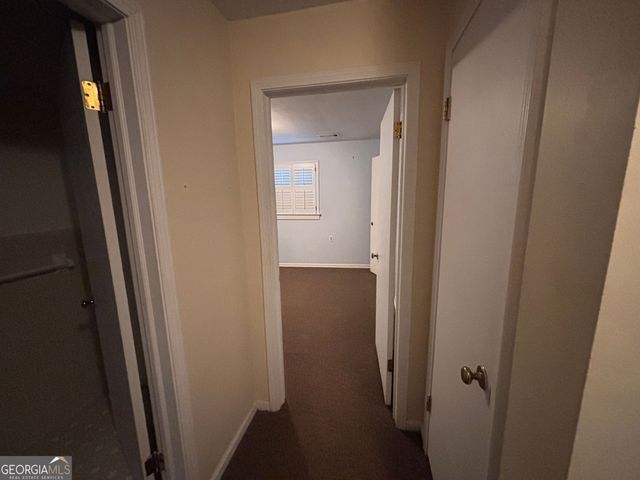 4884 Oakside Drive, Stone Mountain, GA 30088