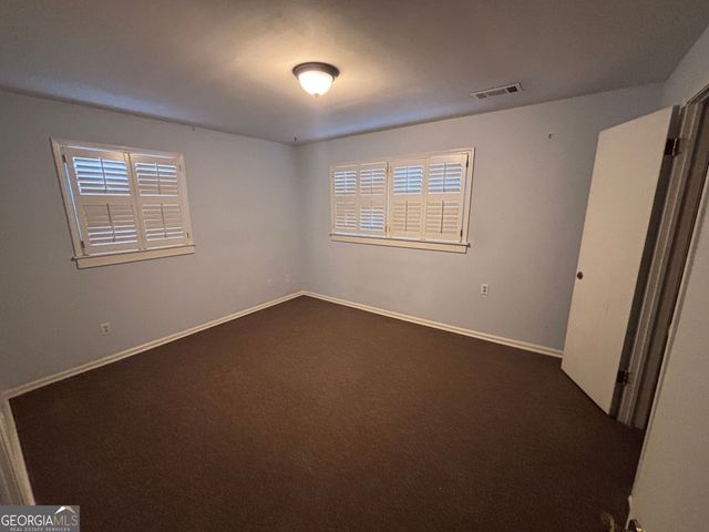 4884 Oakside Drive, Stone Mountain, GA 30088