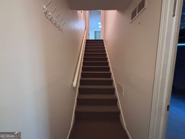 4884 Oakside Drive, Stone Mountain, GA 30088