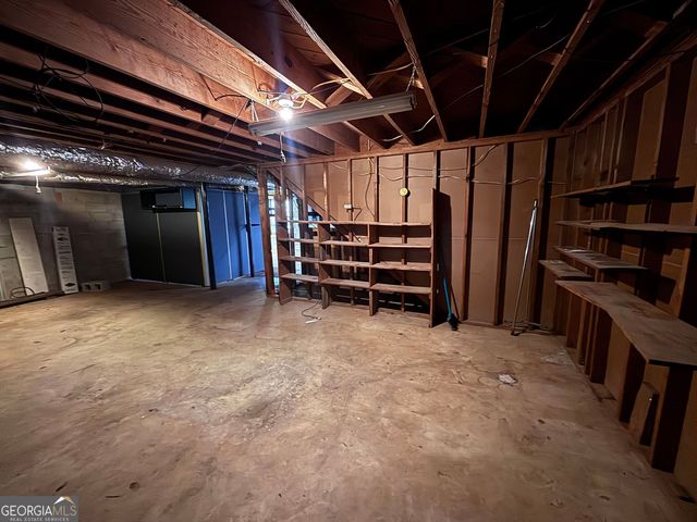 4884 Oakside Drive, Stone Mountain, GA 30088