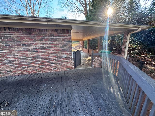 4884 Oakside Drive, Stone Mountain, GA 30088