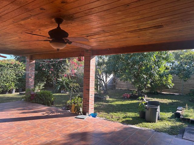 13800 SW 73rd St, Miami, FL 33183