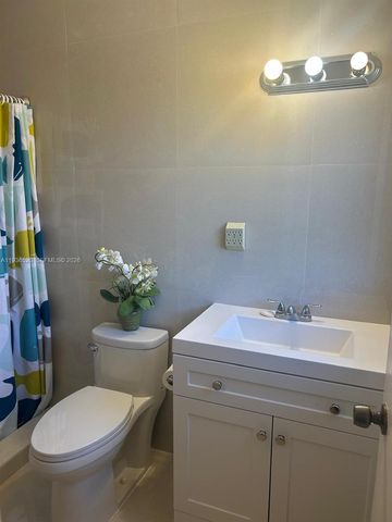 13800 SW 73rd St, Miami, FL 33183