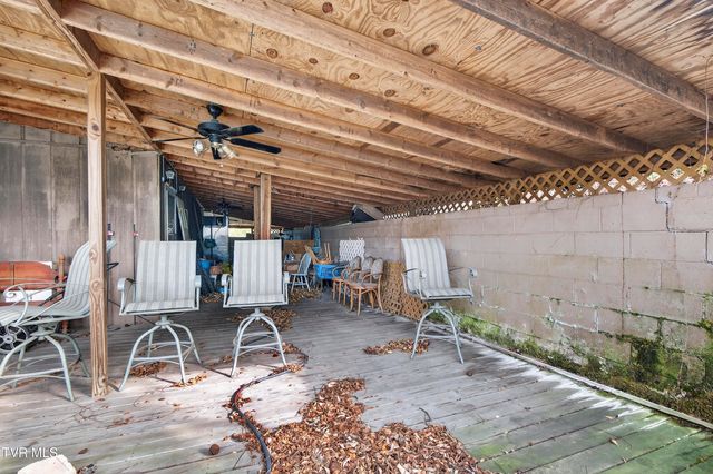 302 Southwest Front Street, Abingdon, VA 24210