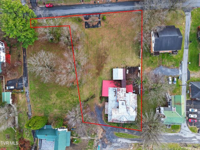 302 Southwest Front Street, Abingdon, VA 24210