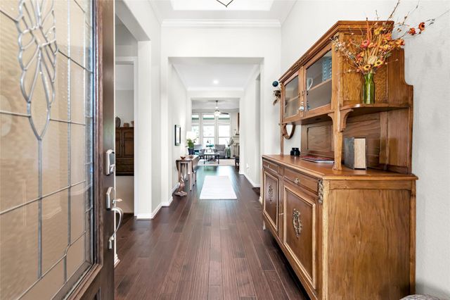 1015 Ginger Glade Lane, Pinehurst, TX 77362