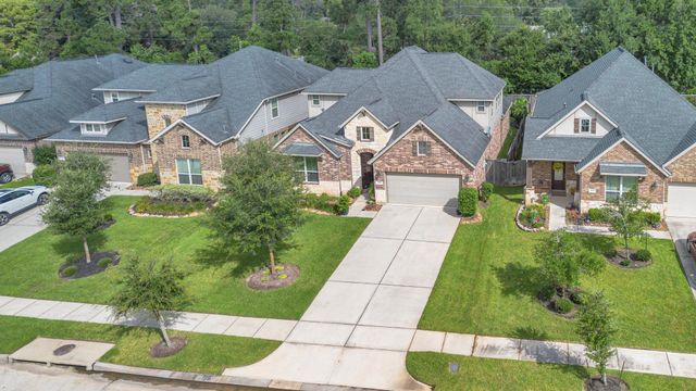 1015 Ginger Glade Lane, Pinehurst, TX 77362